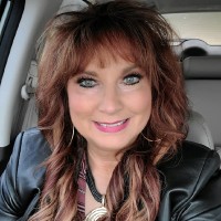 Cindy Thompson Email & Phone Number