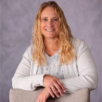 Auburn Savings Employee Doreen Gummoe's profile photo