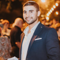 Sumit-AI Employee Asher Knino's profile photo