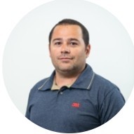 Raphael Figueiredo Email