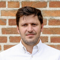 Thomas Saint-André Email