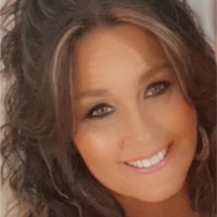 Guild Mortgage Employee Renee Lambert's profile photo