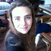 Josefina Señoret Email