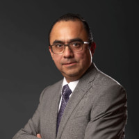 Moises Castro Email