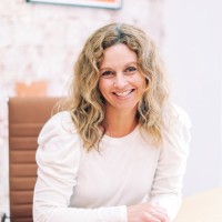 Avansic, Inc. Employee Julie Hackler's profile photo