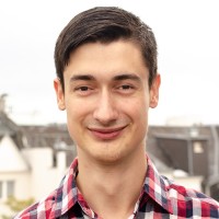 Peter Gabriš Email