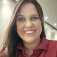 Thaís Lemos Email