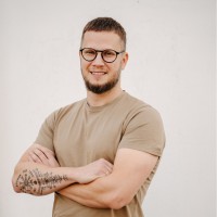 Igor Voloshyn Email