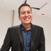 Roberto Razo Email