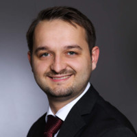 Kushtrim Hajzeri Email