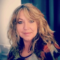 Vicky Hayes Email & Phone Number