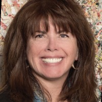 Lorraine Simard Email