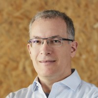 Email di Nir Bar-Lev