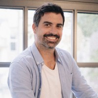 eyva - The #1 OS for product decisions #Beauty & Personal Care Employee Daniel Cocard's profile photo