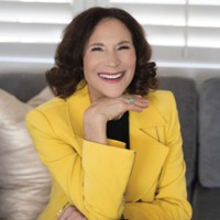 Self Employed Employee Connie Bennett's profile photo