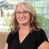 Senné Employee Karen Zoeller's profile photo