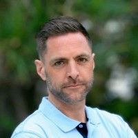 Bertrand Robert Email