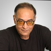 Saralweb.com Employee Kaviraj Singh's profile photo