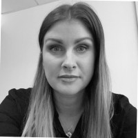 Martina Høyvik Email