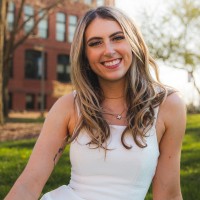 Stella Pasdera Email