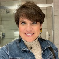 Silverdale Baptist Academy Employee Tiffany Askew's profile photo