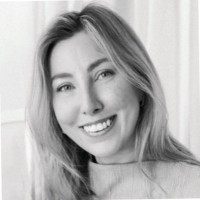 Stefanie Hurrell Email