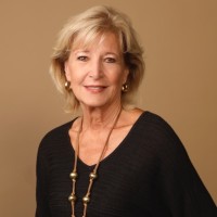 Coldwell Banker UAE Employee Sandy McNutt's profile photo