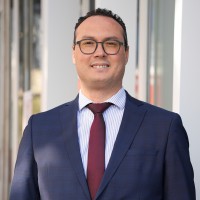 MACIF Employee Fahmi Jendoubi's profile photo