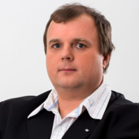 Milan Simčič Email