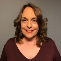 Lindsay Olson Email & Phone Number