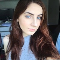 Dynamis Importadora Employee Livia Santana's profile photo