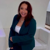 Groupe Loyal Express Employee Soraya Dahamni's profile photo