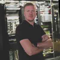 Andrei Yukhniuk Email