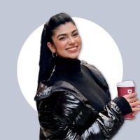 Kamila Ferreira Email
