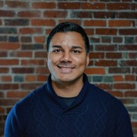 Lucas Santos Email