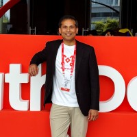 UiPath Employee Vikram Kakumani's profile photo
