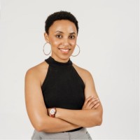 Neutoria Lucas Email