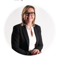 Email e telefono di Christine Jan