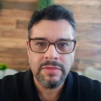 F5 Employee Robert Larson's profile photo