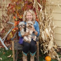 Laura Richou Email & Phone Number