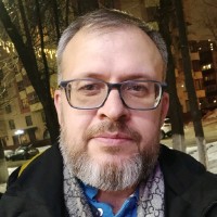 Roman Desyatov Email