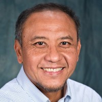 Nik Hassan Email & Phone Number