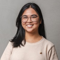 Vicky Tang Email