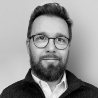 Dirk Jung Email