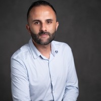 Andre Nazareth Email