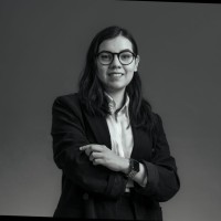 Carolina Torres. Email