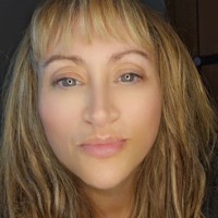Rae Trott Email & Phone Number