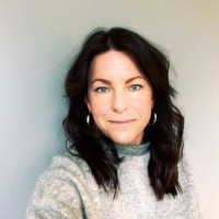 Jennie Vestin Email & Phone Number