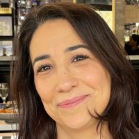 Helen Hernandez Email & Phone Number