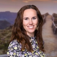 Inge van Vliet Email